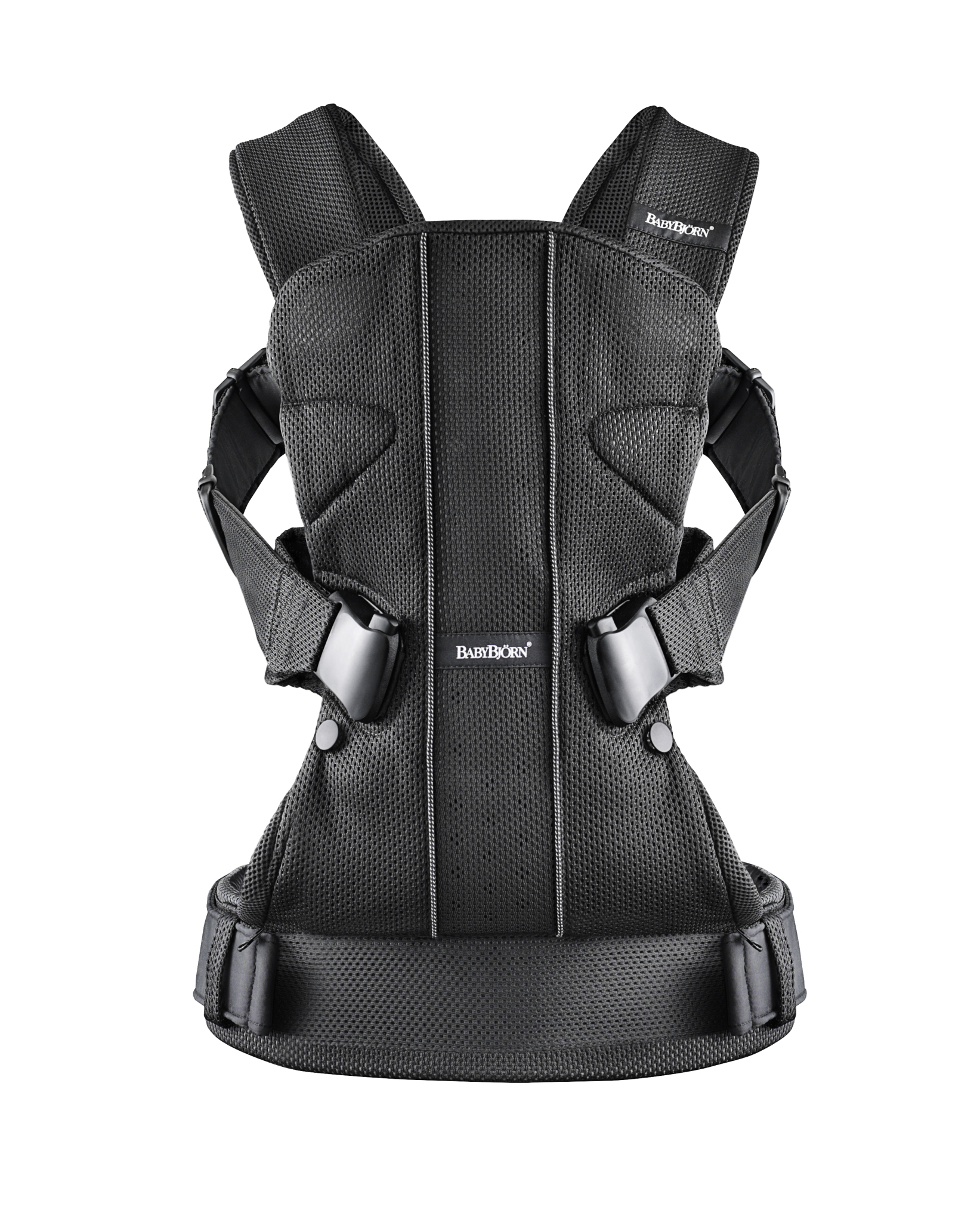 A gagner ce mois-ci : le Porte-Bébé ONE noir de Babybjorn