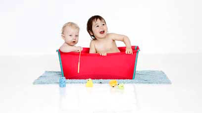 Au bain bébé ! 8 baignoires antidérapantes