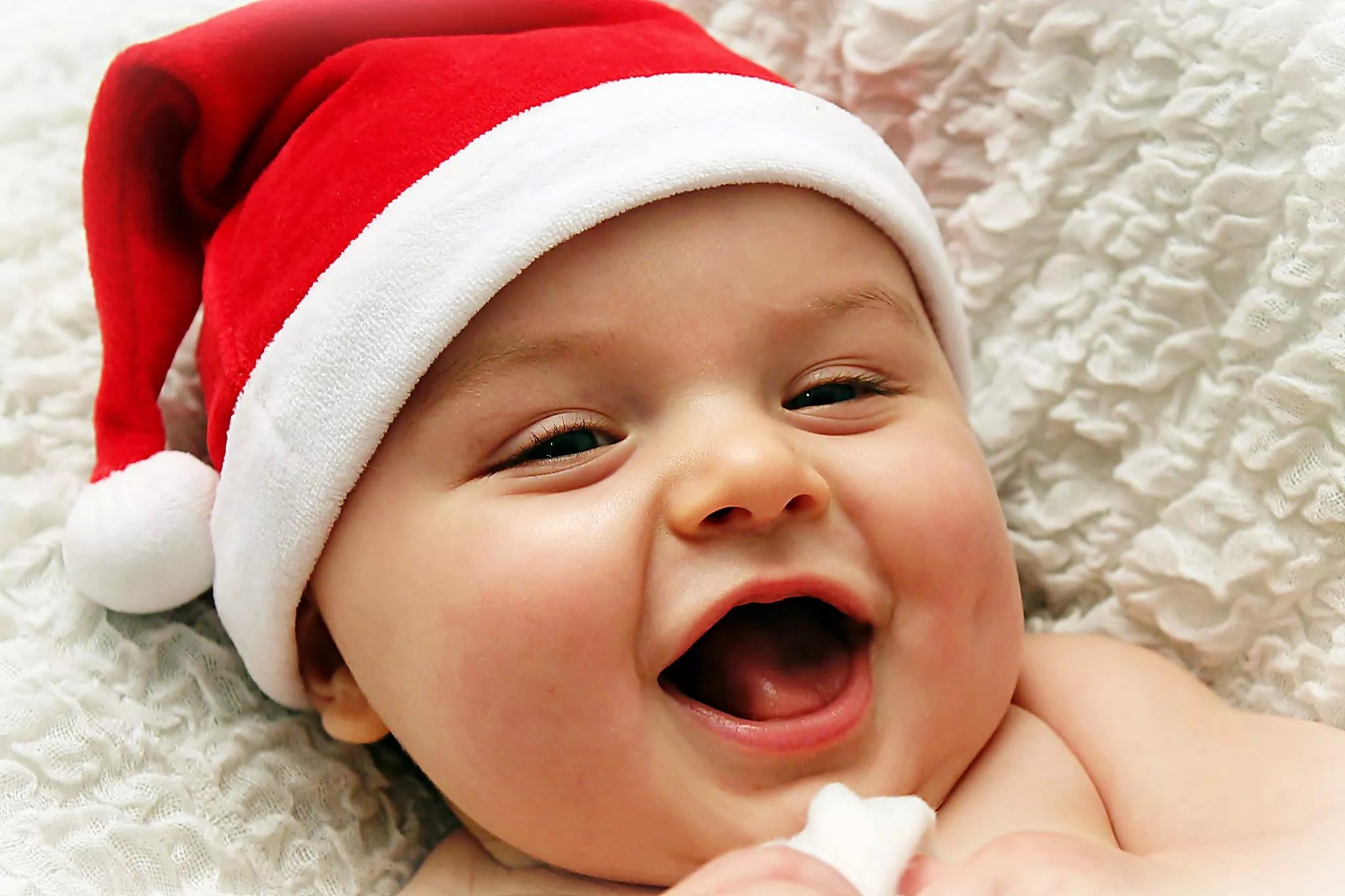 Le petit Lucas vous souhaite de belles fêtes