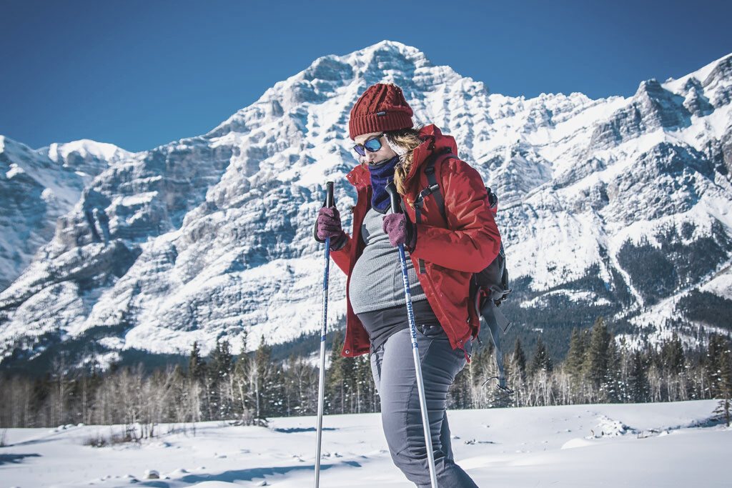 Sports d’hiver enceinte : comment en profiter ?