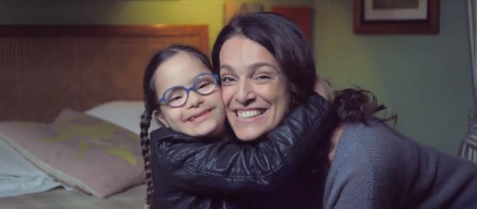 Enceinte d’un bébé trisomique, des enfants malades l’apaisent