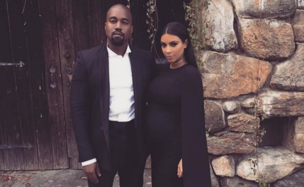 A table ! Kim Kardashian a mangé son placenta !