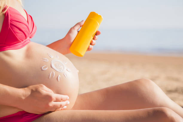 Crème solaire enceinte : quelle est la meilleure pour se protéger du soleil ?