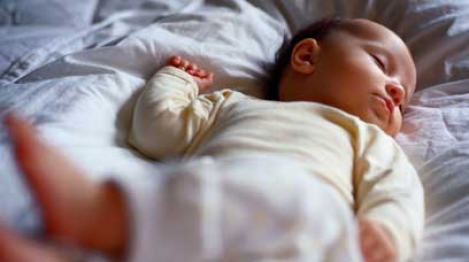 Repas : fixez le rythme de bébé !