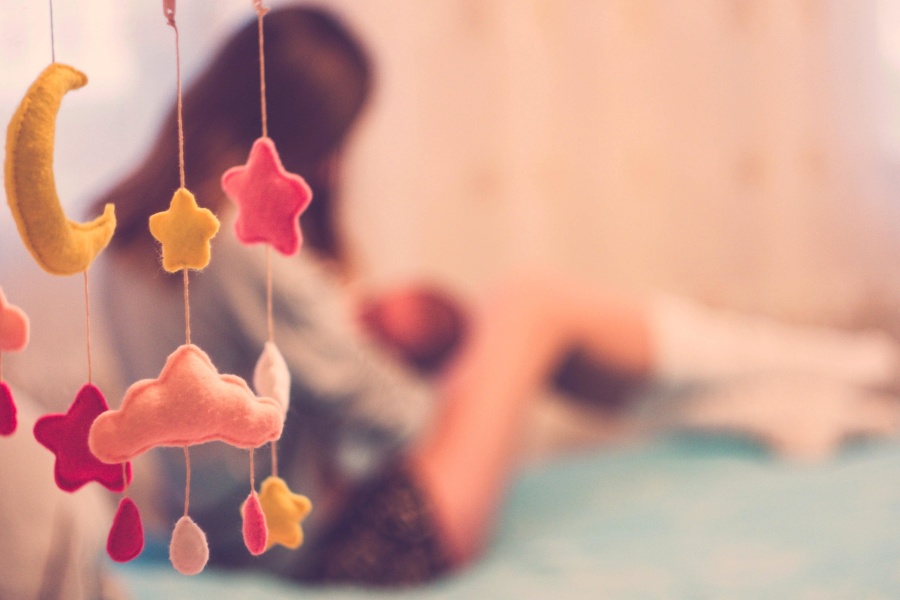 3 DIY repérés sur Instagram pour créer un mobile pour bercer bébé