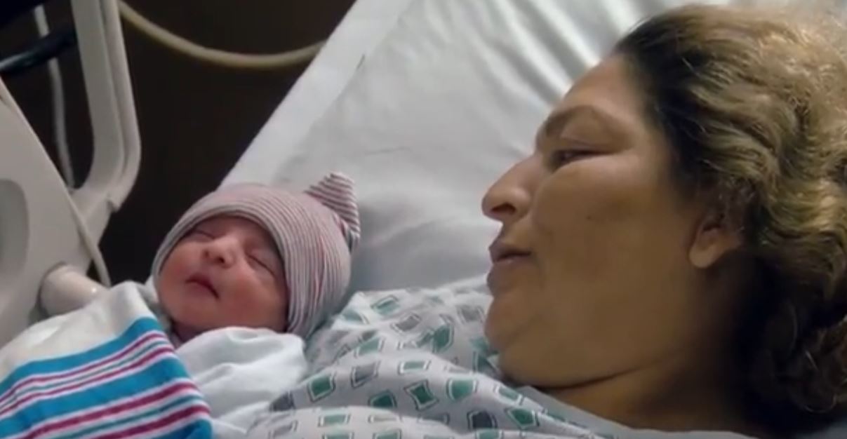 Ces jumeaux auront chacun leur propre jour d’anniversaire avec une année d’écart !